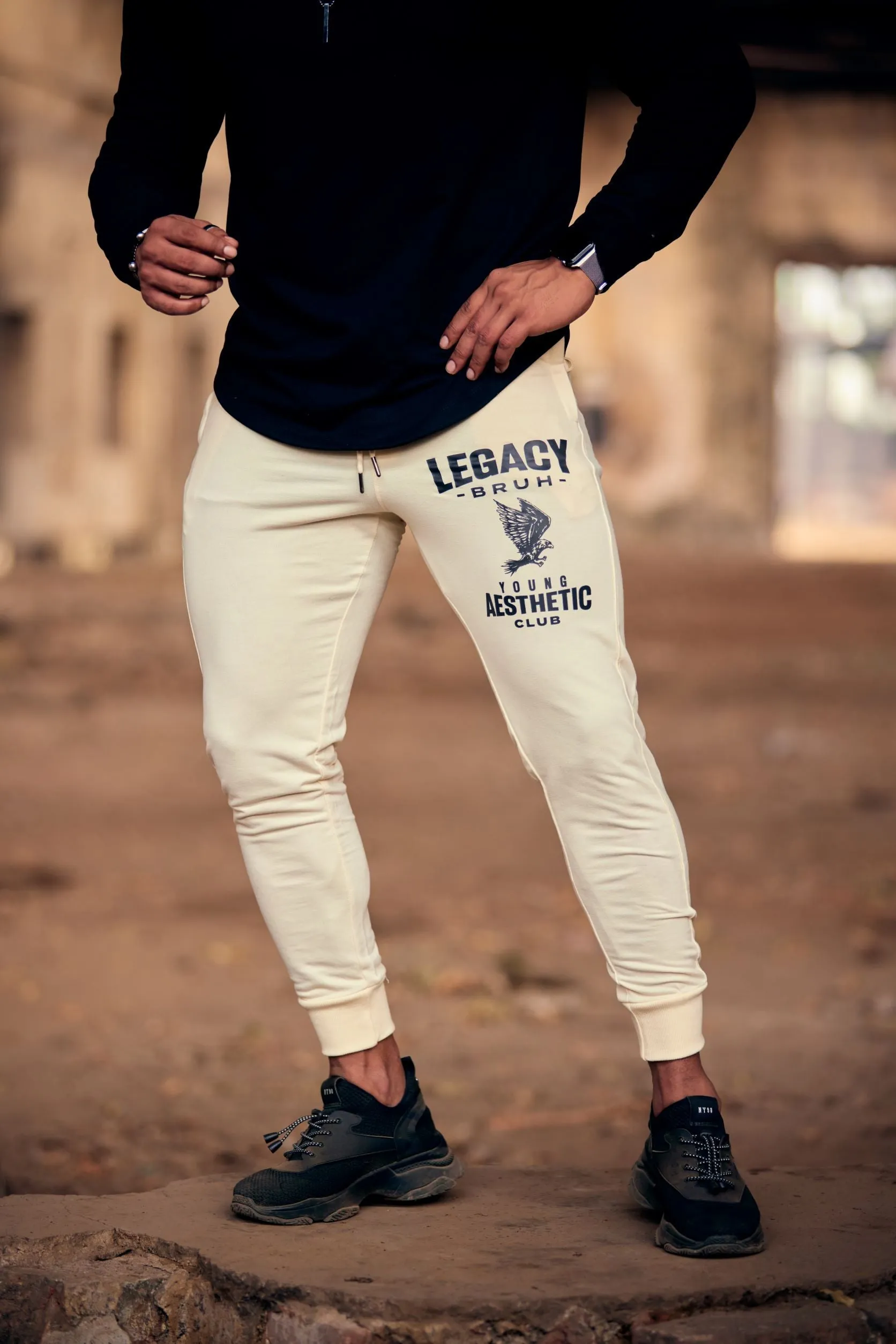 EAGLE JOGGERS BLACK
