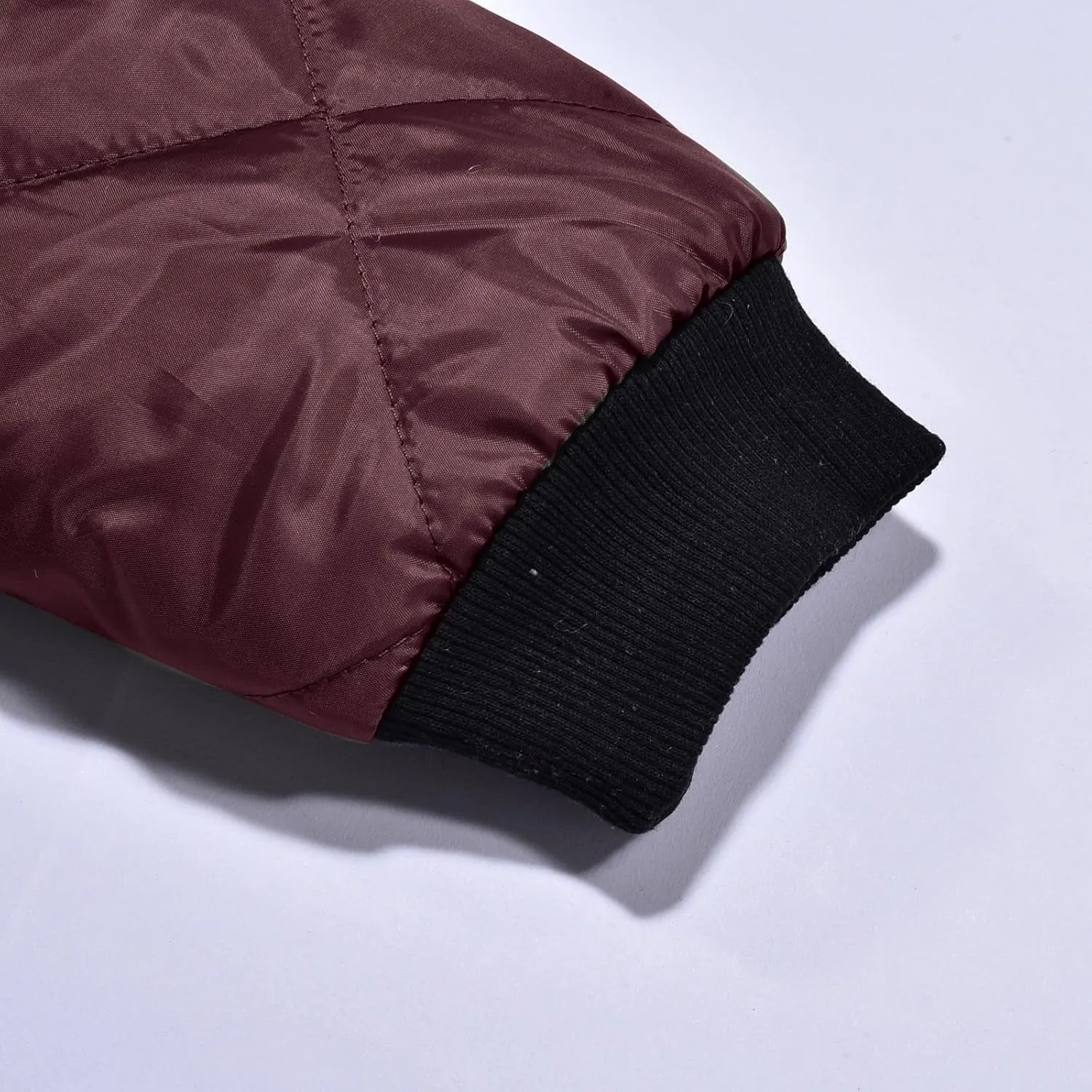 Men's Diamond Quilted Puffer Down Jacket Packable Lightweight Water Resistant Insulated Puffy Coat for Business Travel