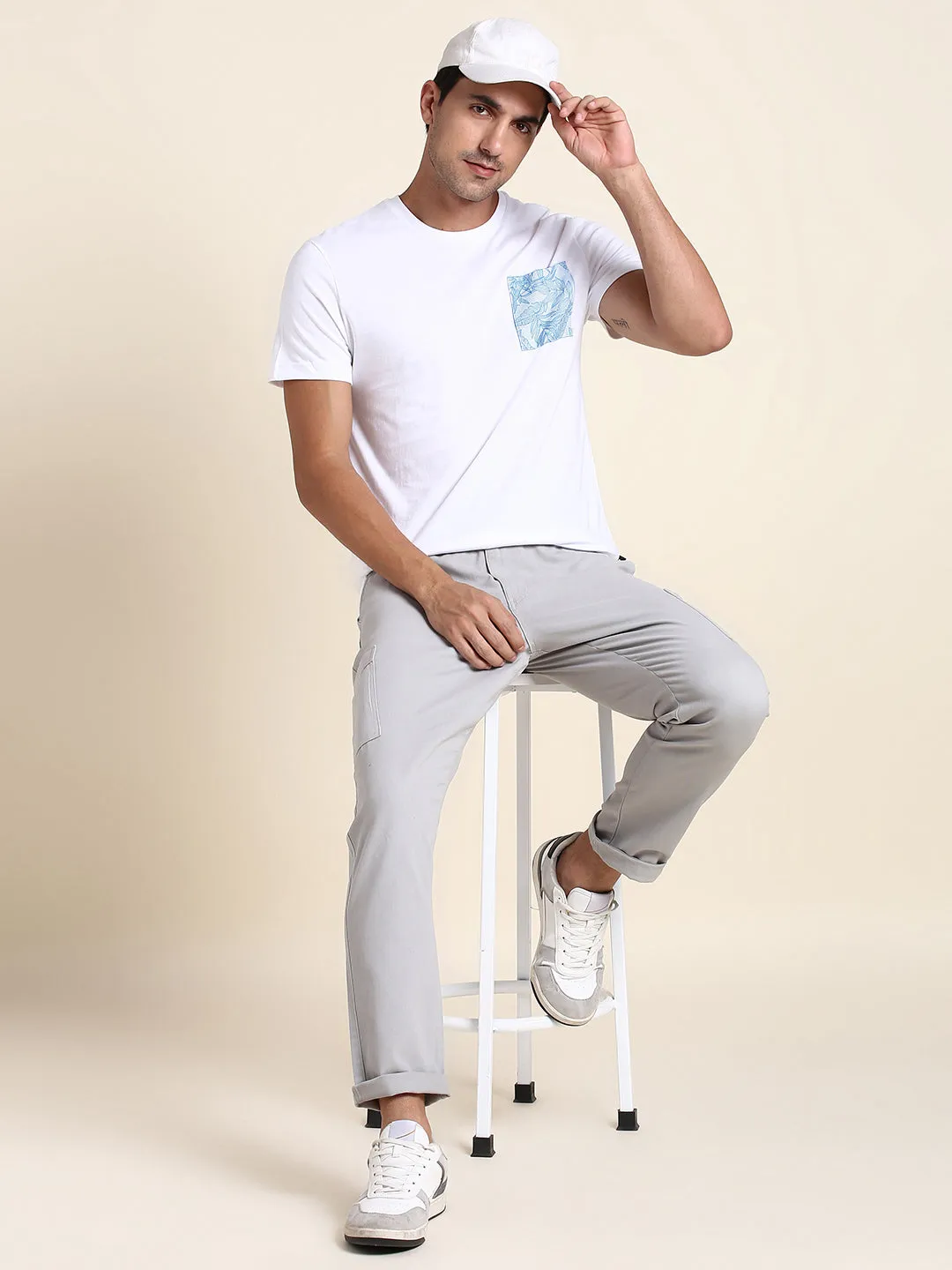 Men's White Tshirts Wardrobe Essentials Soft And Stretchy Fabric