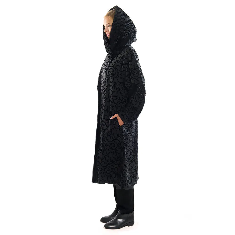 Mycra Pac Raincoat Tea Donatella Black Scroll