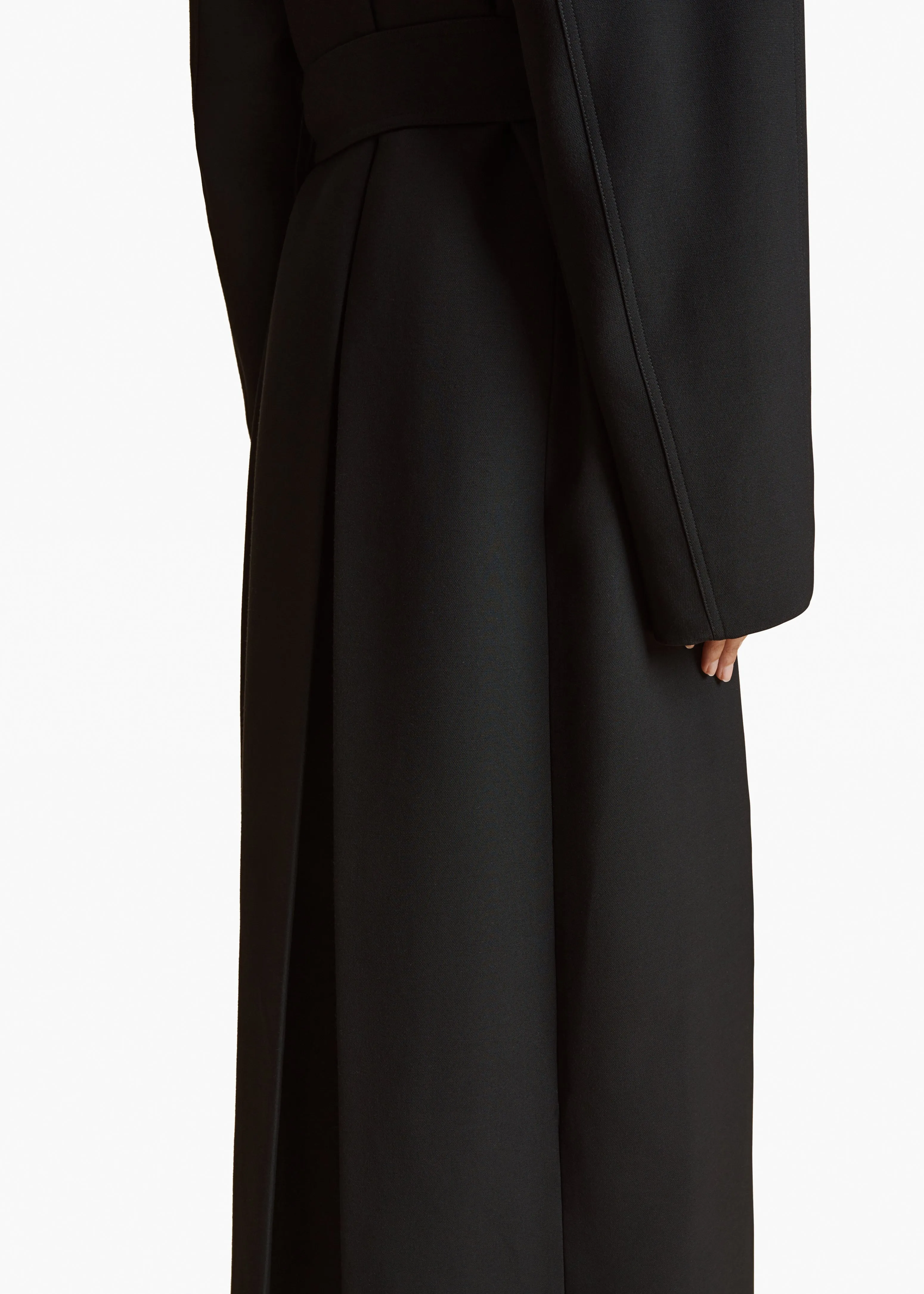 Roth Trench in Black